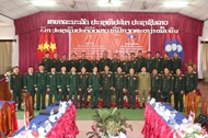 Vietnamese and Lao military units holds talks